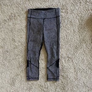 Lululemon luxtreme crops